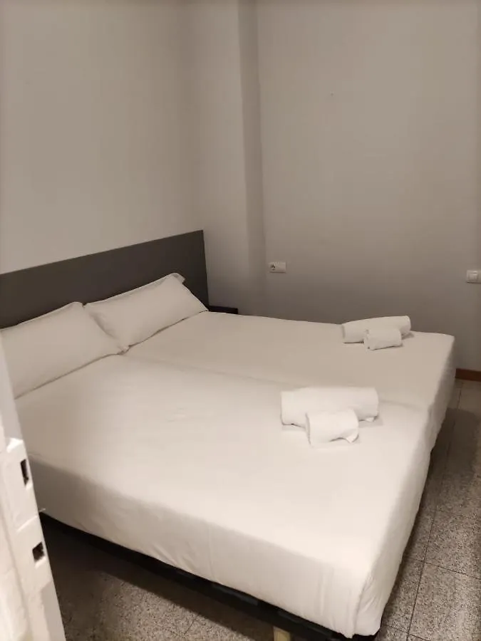 Hotel Monegal Barcelona 2*,